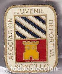 Sports collectibles: ANTIGUA INSIGNIA DE IMPERDIBLE DEL EQUIPO DE FUTBOL SONCILLO (FOOTBALL) BURGOS