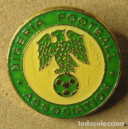 Collezionismo sportivo: PIN DE FUTBOL - FEDERACION DE NIGERIA