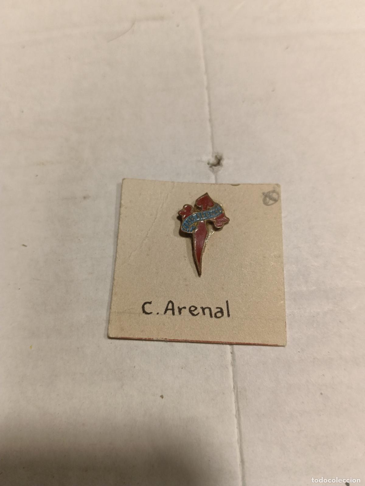 Sammelleidenschaft Sport: Pin raro antiguo escudo equipo futbol club arenal santiago insignia original a&ntilde;os 40