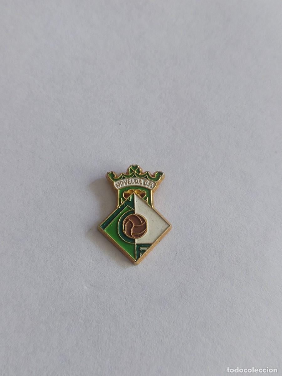 Sammelleidenschaft Sport: PIN NOVELDA CLUB DE FUTBOL (ALICANTE)