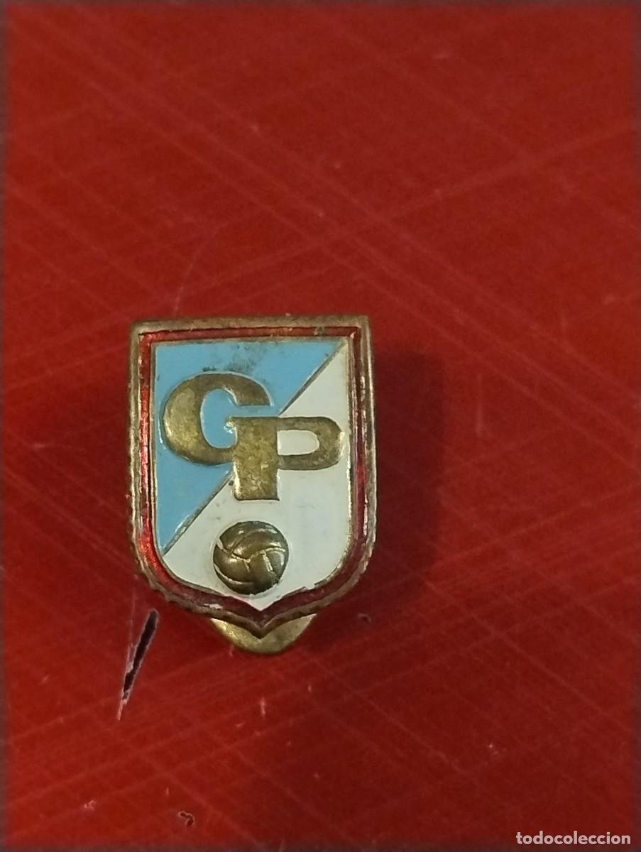 Coleccionismo deportivo: INSIGNIA OJAL, MUY RARA ESCUDO EQUIPO FUTBOL GALERIAS PRECIADOS