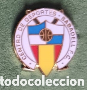 Coleccionismo deportivo: PIN F&Uacute;TBOL CENTRO DEPORTES SABADELL(A&Ntilde;OS 40)