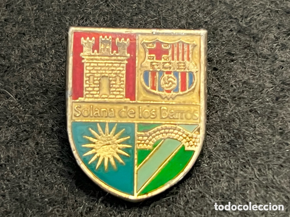 Coleccionismo deportivo: PIN PB PE&Ntilde;A BARCELONISTA SOLANA DE LOS BARROS BADAJOZ EXTREMADURA PENYA FC BARCELONA BAR&Ccedil;A INSIGNIA.