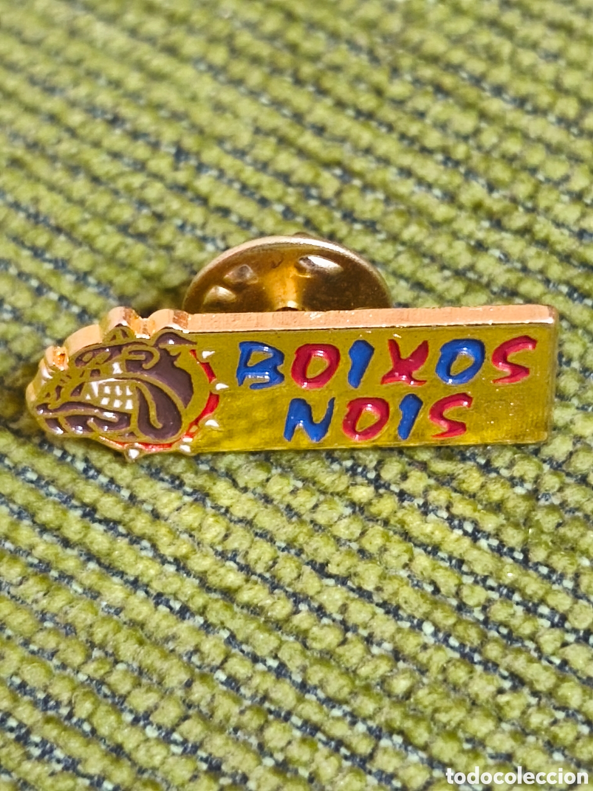 Coleccionismo deportivo: PIN DEL BAR&Ccedil;A. BOIXOS NOIS. FC BARCELONA.