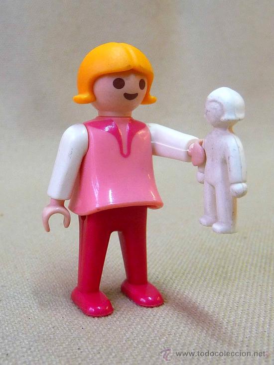 Playmobil: FIGURA DE PLASTICO, ,  PLAYMOBIL, , 1981, NI&Ntilde;A CON SU MU&Ntilde;ECA