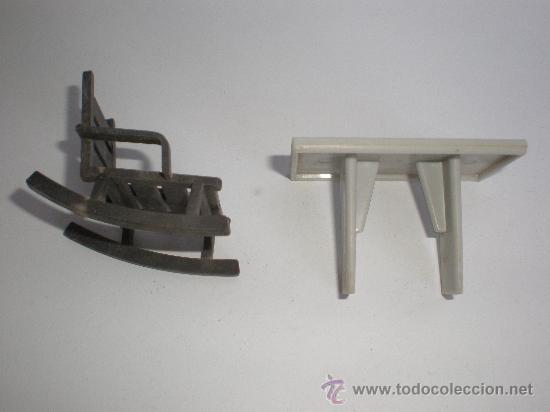 Playmobil: JUEGO DE MECEDORA Y MESA DE PLAYMOBIL - Foto 2
