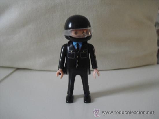 Playmobil: PLAYMOBIL  creo que policia con casco