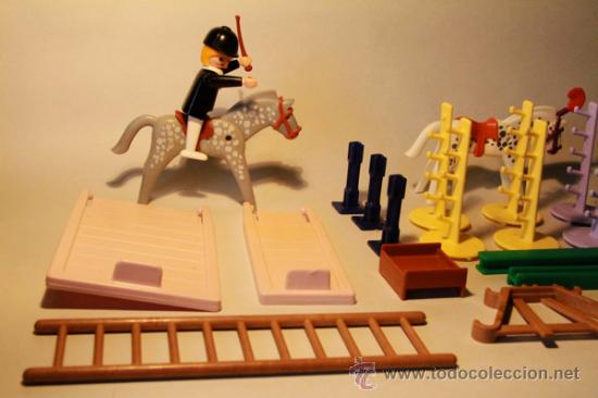Playmobil: PLAYMOBIL CABALLOS, CIRCO, GRANJA - Foto 3