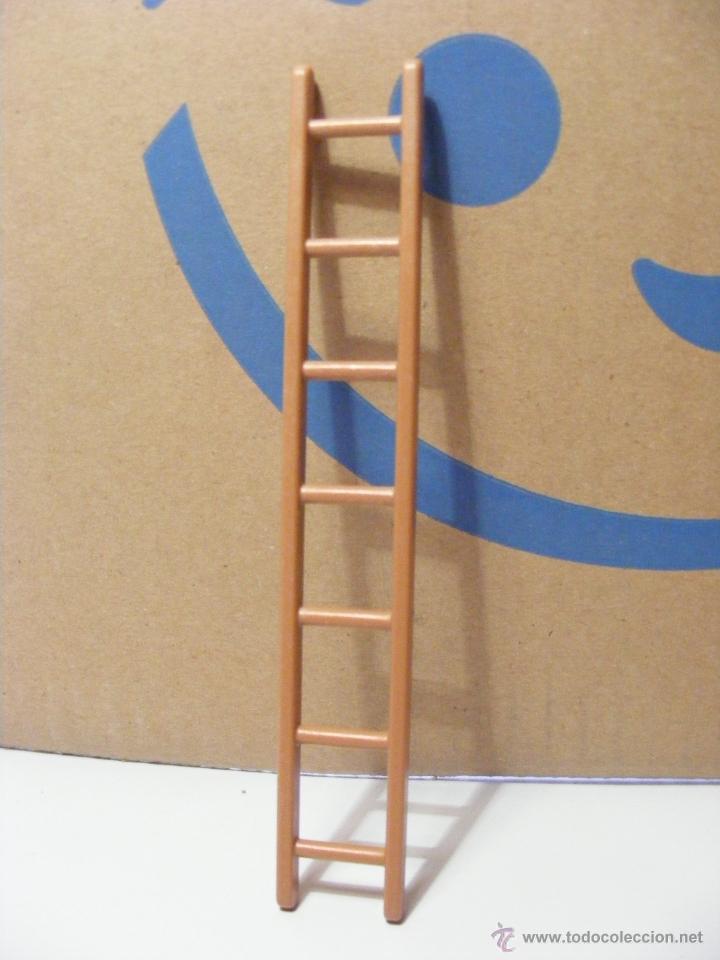 Playmobil: PLAYMOBIL ESCALERA MEDIEVAL GRANJA MARRON - Foto 1