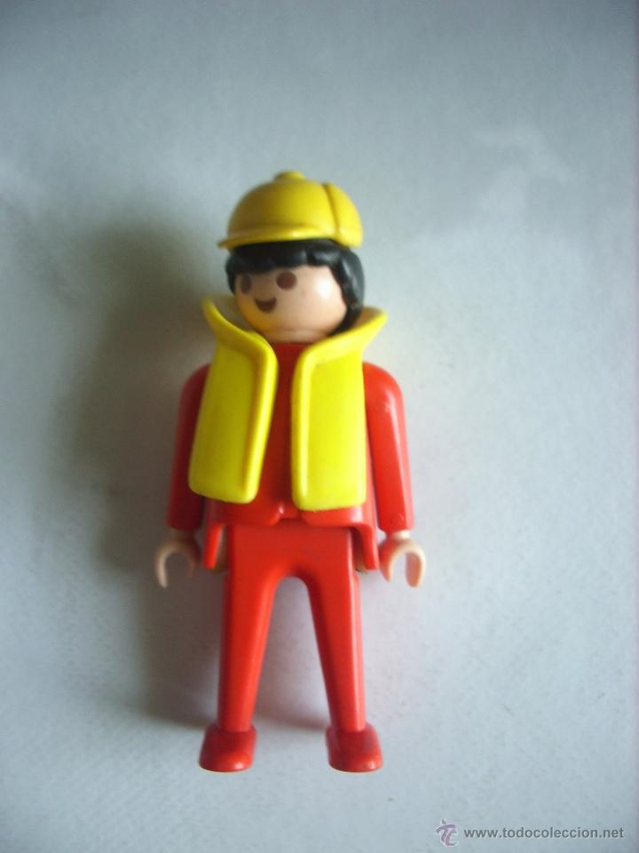 Playmobil: PLAYMOBIL CON CHALECO SALVAVIDAS - Foto 1