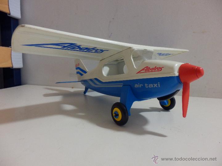 playmobil avioneta