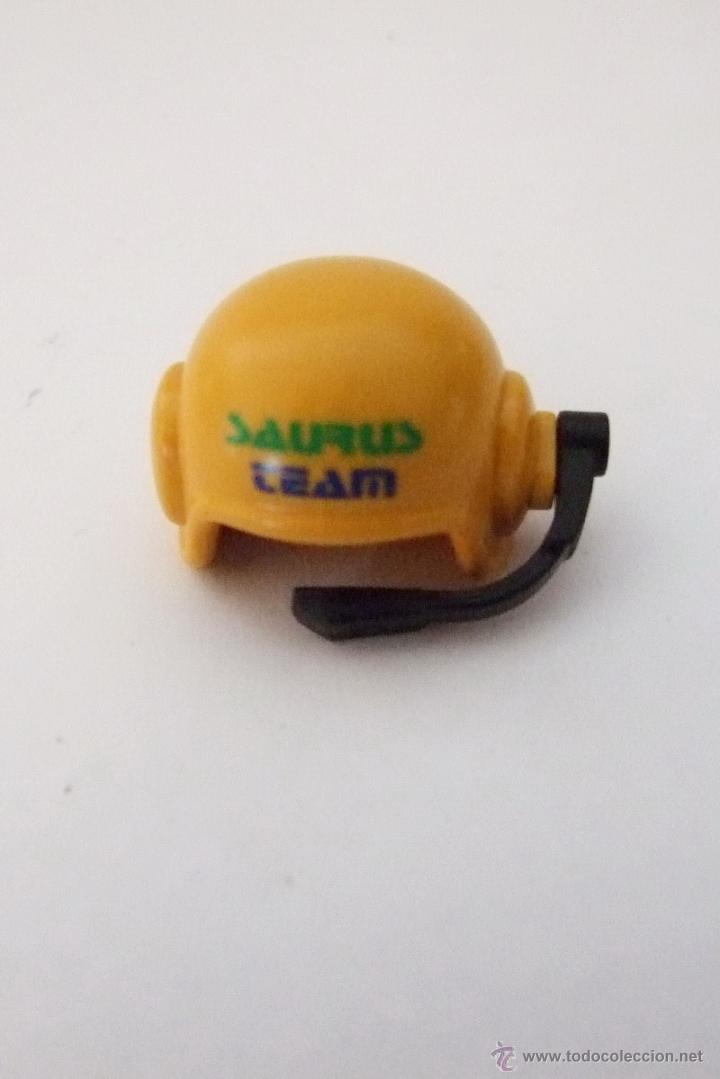 Playmobil: Playmobil Casco amarillo de piloto con micro - Foto 1