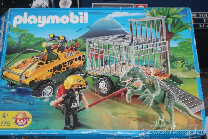 velociraptor playmobil