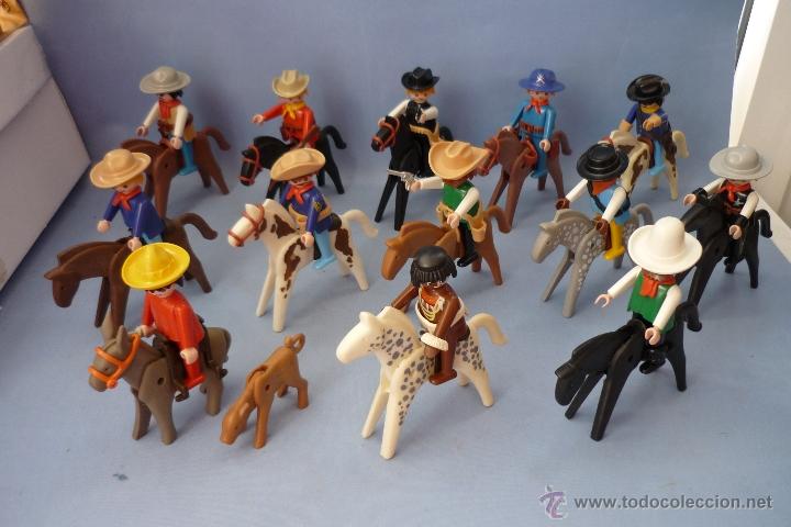 Playmobil: PLAYMOBIL 14 CABALLOS Y JINETES A&Ntilde;O 1974. GASTOS DE ENVIO 10&euro; PARA ESPA&Ntilde;A.70