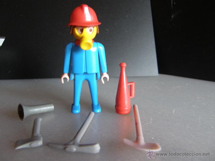 Playmobil: Bombero con equipo. Ref. 3366. - Foto 1