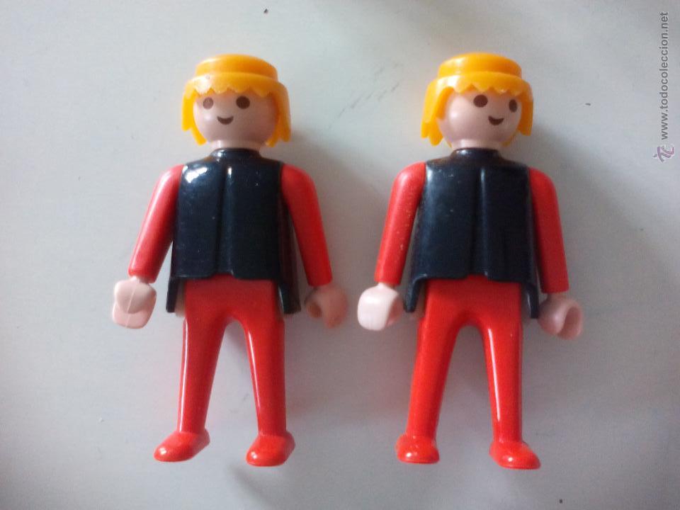 Playmobil: Figuras de playmobil. Hombres Rojo y negro. Geobra 1974.