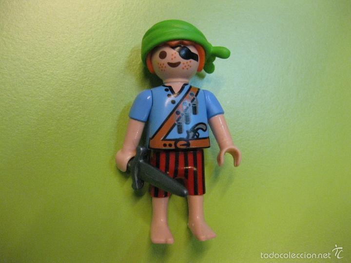 Playmobil: playmobil ni&ntilde;o pirata ref 5164 con pa&ntilde;uelo verde y daga tuerto CH2