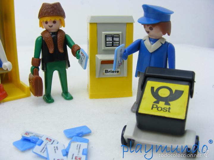 Ensemble facteur et cabine téléphonique Playmobil vintage