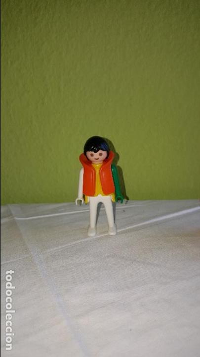 Playmobil: PLAYMOBIL CON CHALECO SALVAVIDAS - Foto 1