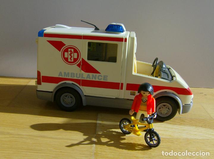 Playmobil: PLAYMOBIL AMBULANCIA - Foto 6