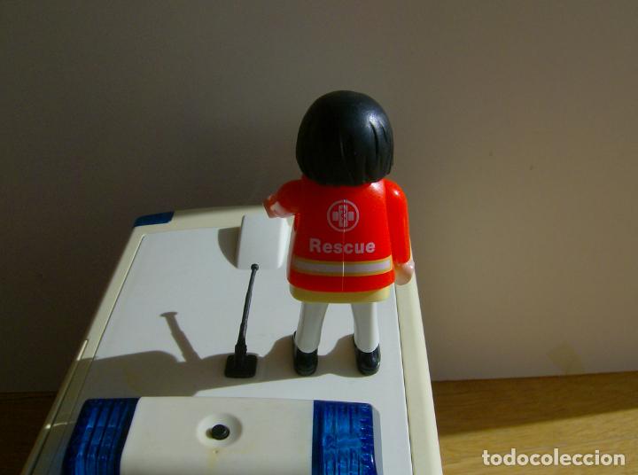 Playmobil: PLAYMOBIL AMBULANCIA - Foto 7