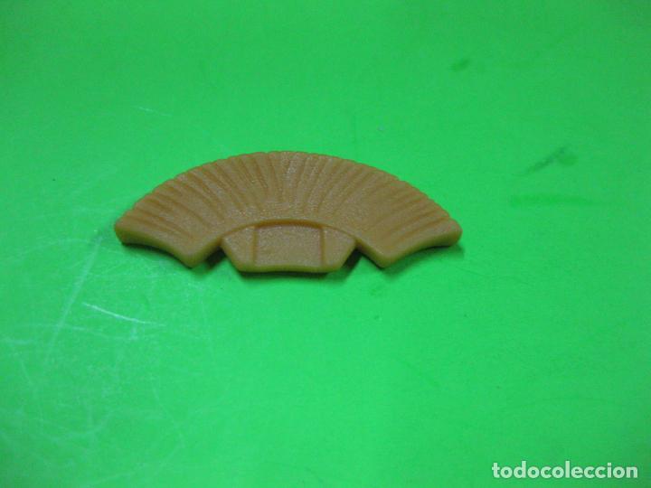 Playmobil: PLAYMOBIL CASCO ROMANO PENACHO CEPILLO - Foto 1