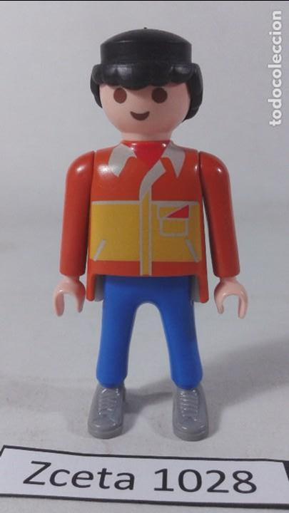Playmobil: PLAYMOBIL FIGURA CABALLERO CIUDAD (ZCETA)