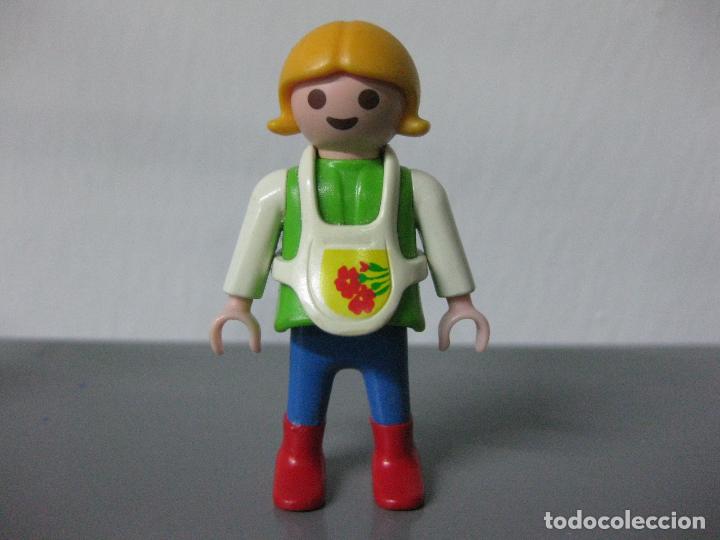 Playmobil: Playmobil ni&ntilde;a ciudad CH2 - Foto 1