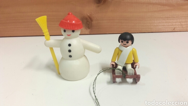 Playmobil: ni&ntilde;o playmobil con mu&ntilde;eco de nieve 1974