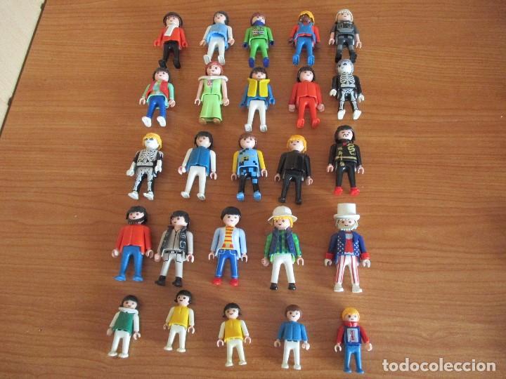 Playmobil: PLAYMOBIL: LOTE DE 25 FIGURAS VARIADAS - Foto 1