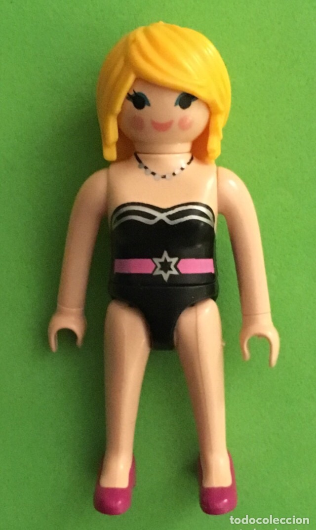 playmobil chica rubia