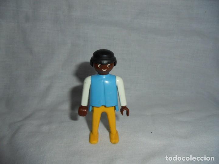 playmobil negro