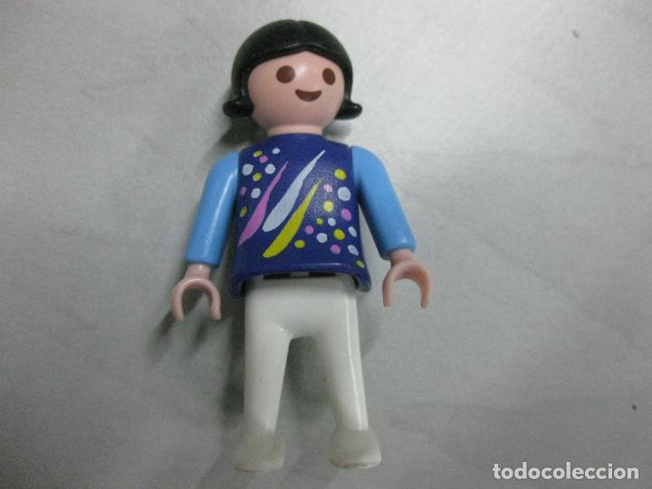 Playmobil: Playmobil ni&ntilde;a ciudad CH2 - Foto 1