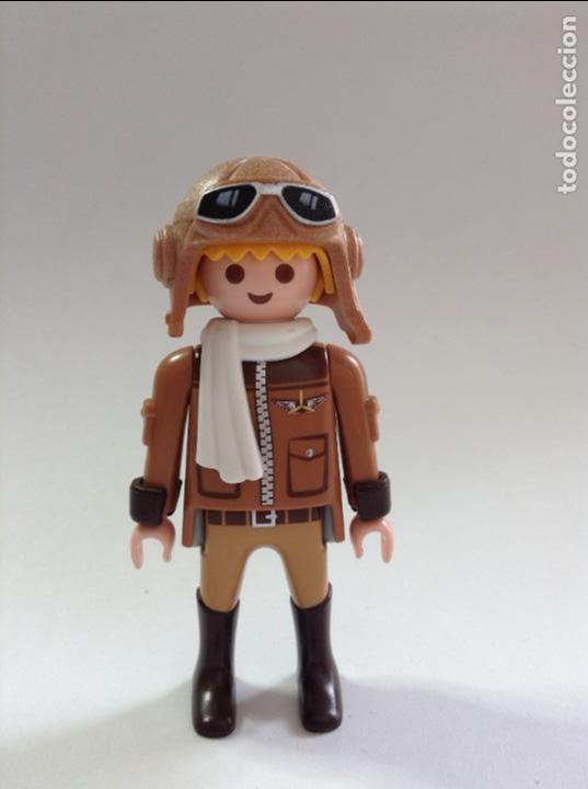 Playmobil figura piloto aviador con bufanda avi Sold through Direct Sale - 194291261