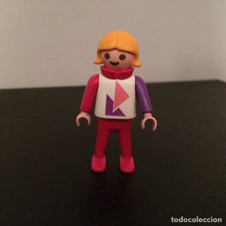Playmobil: Playmobil ni&ntilde;a rosa