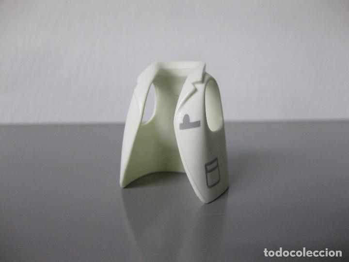 Playmobil: playmobil chaleco blanco con cuello y bolsillos - Foto 1