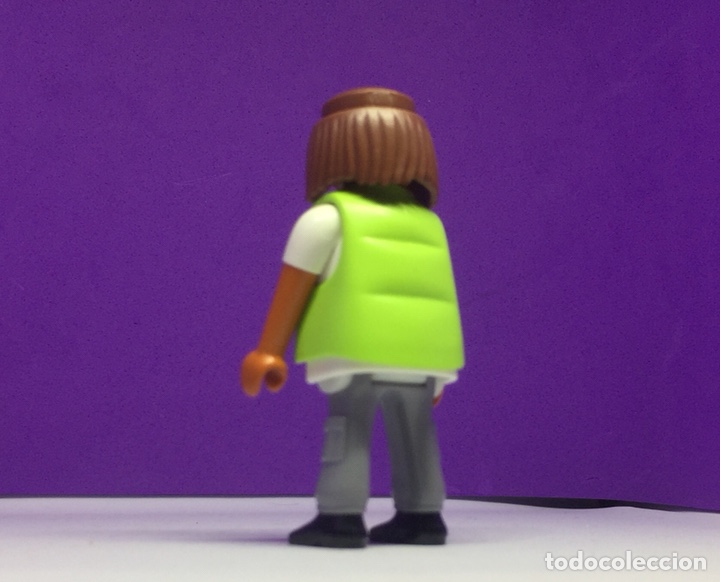 Playmobil: Playmobil chico chaleco verde - Foto 2
