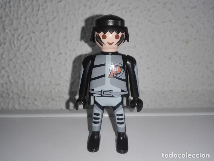 Playmobil: Mu&ntilde;eco figura playmobil p1 - Foto 1