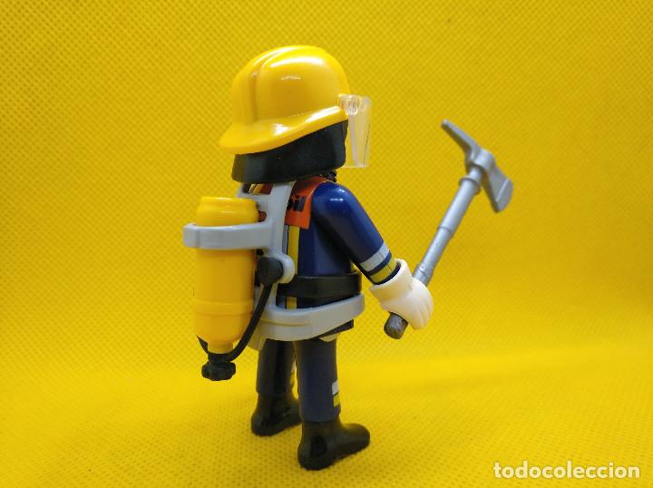Playmobil: Playmobil Bombero con oxigeno - Foto 3