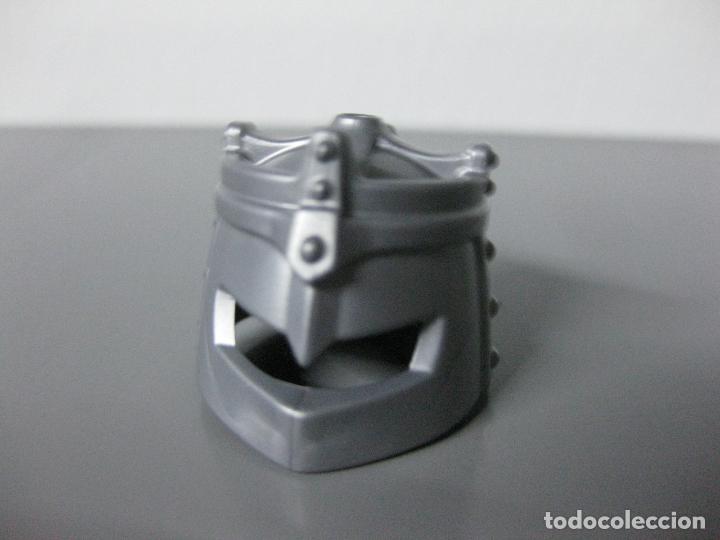 Playmobil: PLAYMOBIL casco medieval yelmo VAR - Foto 1