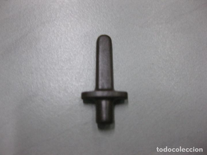 Playmobil: playmobil arma espada ni&ntilde;o medieval - Foto 1