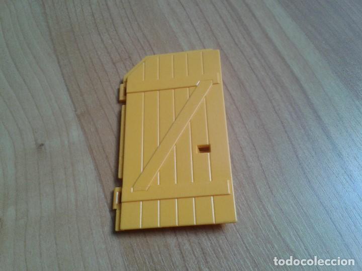 Playmobil: Playmobil -- Puerta -- Granja -- amarillo - Foto 1