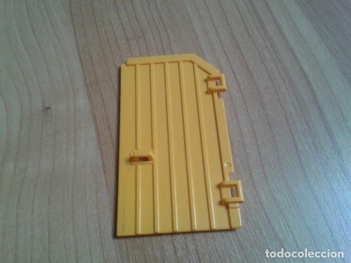 Playmobil: Playmobil -- Puerta -- Granja -- amarillo - Foto 2