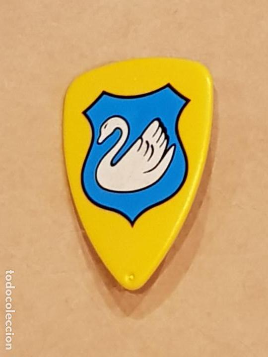 Playmobil: Playmobil escudo orden del cisne amarillo azul claro caballero medieval soldados castillo