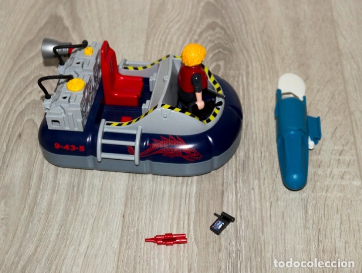 PLAYMOBIL® Submarino de mar profundo con motor submarino