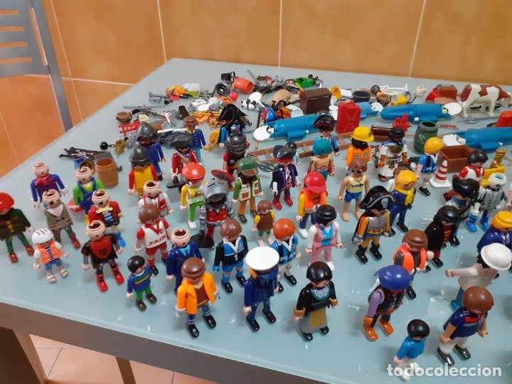 Playmobil: Lote de 105 cliks de Playmobil + complementos + animales.Distintas &eacute;pocas. - Foto 6