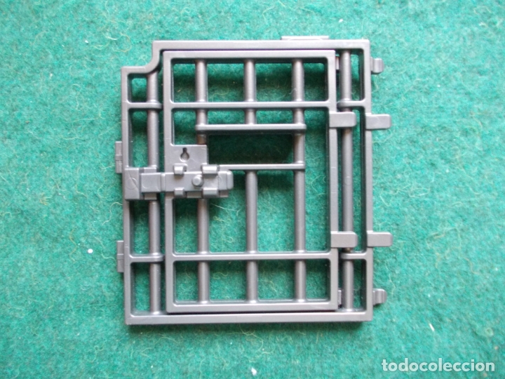 Playmobil: PIEZA PLAYMOBIL PUERTA CARCEL - Foto 1