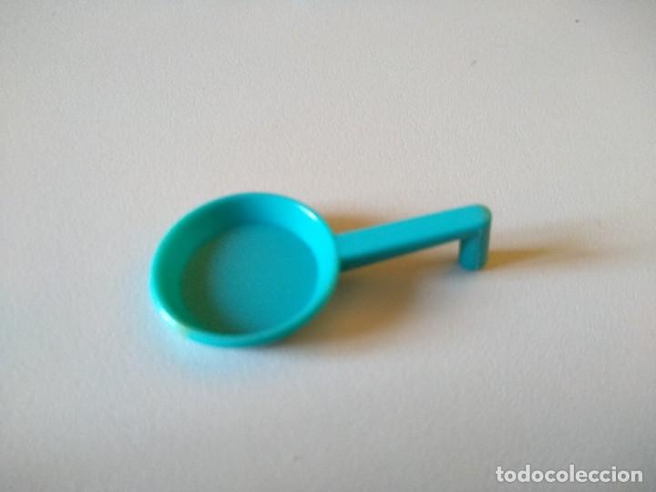 Playmobil: PLAYMOBIL SARTEN ASA VERDE TURQUESA UTENSILIO COCINA CAMPING PRIMERA EPOCA A2