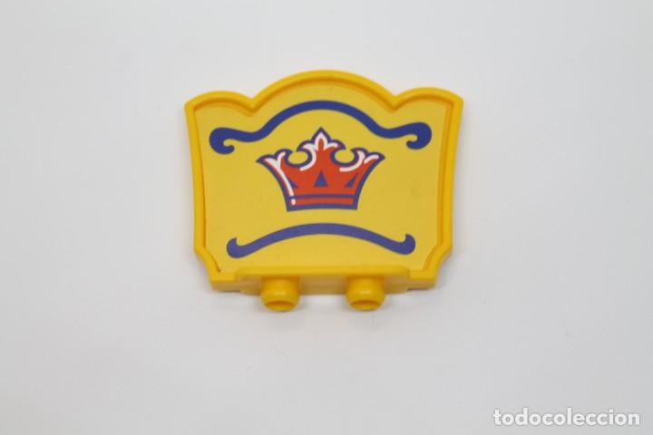 Playmobil: playmobil escudo amarillo pieza