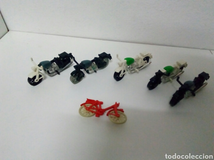 Playmobil: 5 motos + bicicleta famobil.. Rf2
